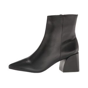 Steve Madden Faris Booties - Black size 10